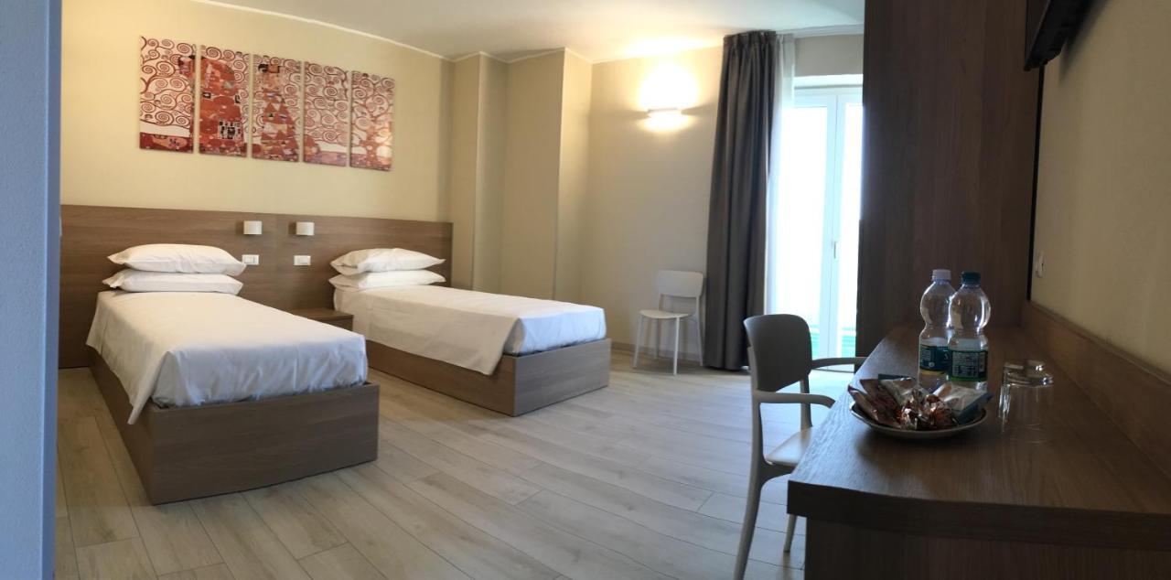 Terrazza Rooms Castrezatto Εξωτερικό φωτογραφία