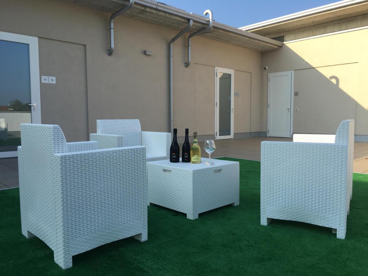 Terrazza Rooms Castrezatto Εξωτερικό φωτογραφία