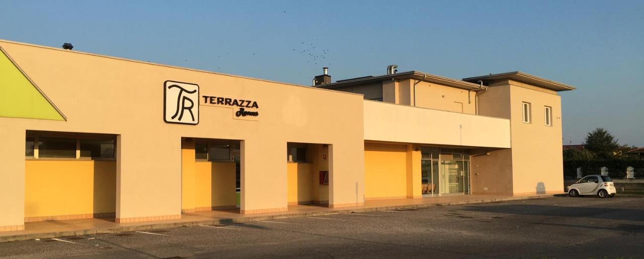 Terrazza Rooms Castrezatto Εξωτερικό φωτογραφία