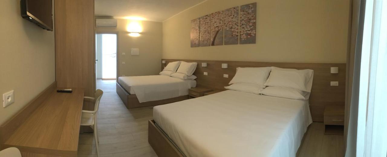 Terrazza Rooms Castrezatto Εξωτερικό φωτογραφία