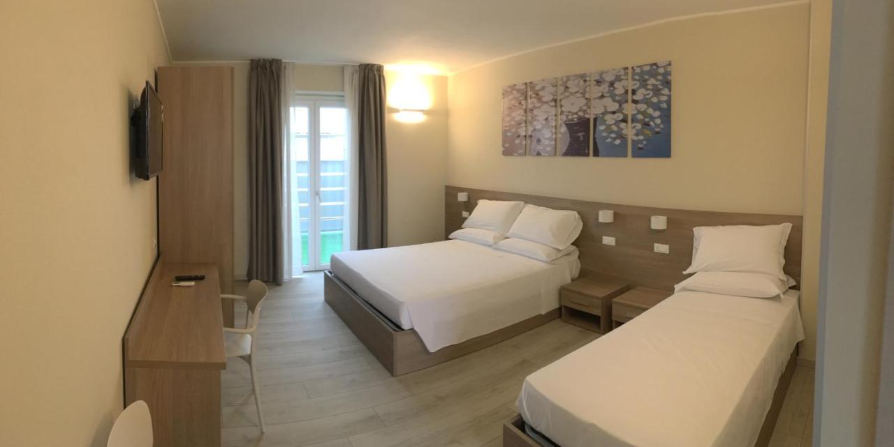 Terrazza Rooms Castrezatto Εξωτερικό φωτογραφία
